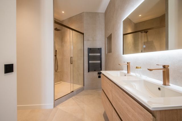 Appartement F5 &agrave; vendre - 5 pi&egrave;ces - 175 m2 - Nice - 06 - PROVENCE-ALPES-COTE-D-AZUR