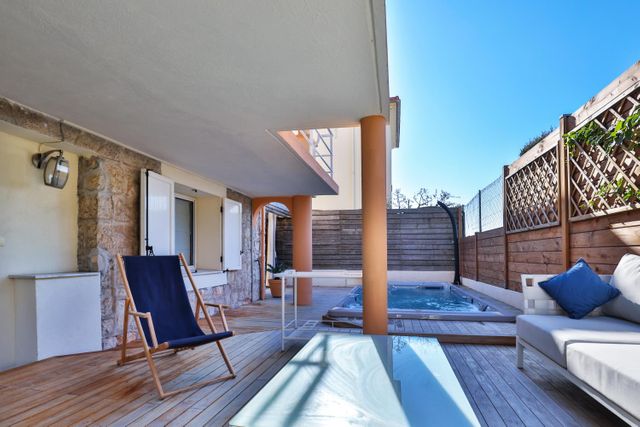 Maison &agrave; vendre - 6 pi&egrave;ces - 197,57 m2 - Nice - 06 - PROVENCE-ALPES-COTE-D-AZUR