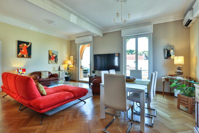 Maison &agrave; vendre - 6 pi&egrave;ces - 197,57 m2 - Nice - 06 - PROVENCE-ALPES-COTE-D-AZUR