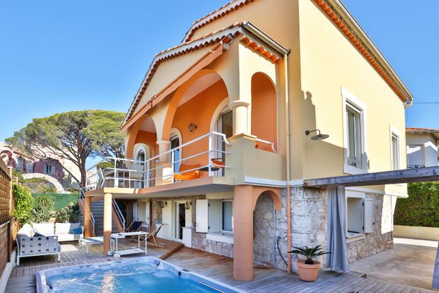 Maison &agrave; vendre - 6 pi&egrave;ces - 197,57 m2 - Nice - 06 - PROVENCE-ALPES-COTE-D-AZUR
