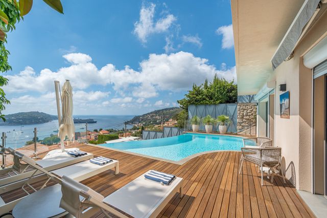 Maison &agrave; vendre - 6 pi&egrave;ces - 180,77 m2 - Villefranche Sur Mer - 06 - PROVENCE-ALPES-COTE-D-AZUR