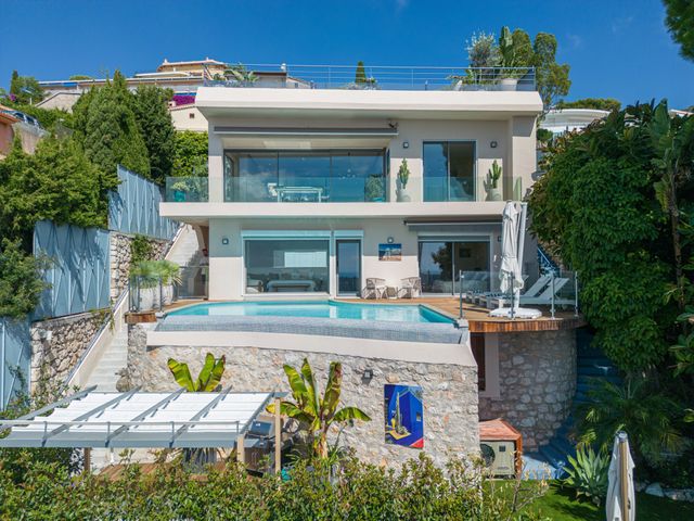 Maison &agrave; vendre - 6 pi&egrave;ces - 180,77 m2 - Villefranche Sur Mer - 06 - PROVENCE-ALPES-COTE-D-AZUR