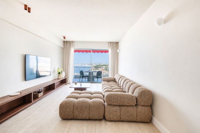 Appartement F3 &agrave; vendre - 3 pi&egrave;ces - 75,44 m2 - Nice - 06 - PROVENCE-ALPES-COTE-D-AZUR