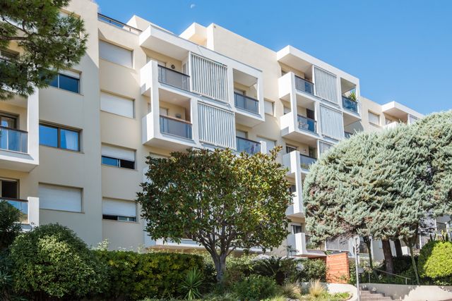 Appartement F4 &agrave; vendre - 4 pi&egrave;ces - 123,02 m2 - Nice - 06 - PROVENCE-ALPES-COTE-D-AZUR