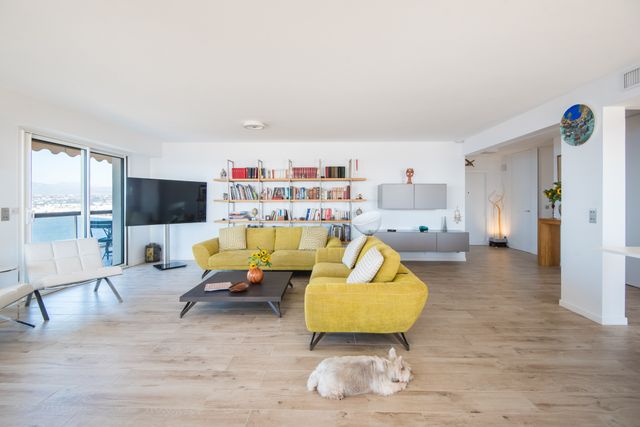 Appartement F4 &agrave; vendre - 4 pi&egrave;ces - 123,02 m2 - Nice - 06 - PROVENCE-ALPES-COTE-D-AZUR