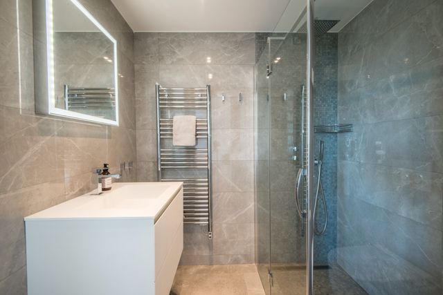 Appartement F4 &agrave; vendre - 4 pi&egrave;ces - 123,02 m2 - Nice - 06 - PROVENCE-ALPES-COTE-D-AZUR