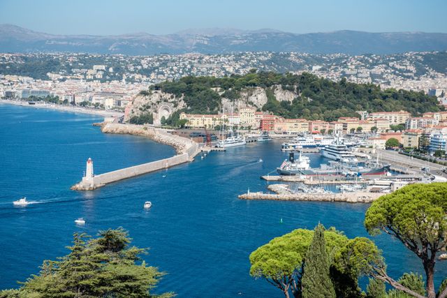 Appartement F4 &agrave; vendre - 4 pi&egrave;ces - 123,02 m2 - Nice - 06 - PROVENCE-ALPES-COTE-D-AZUR
