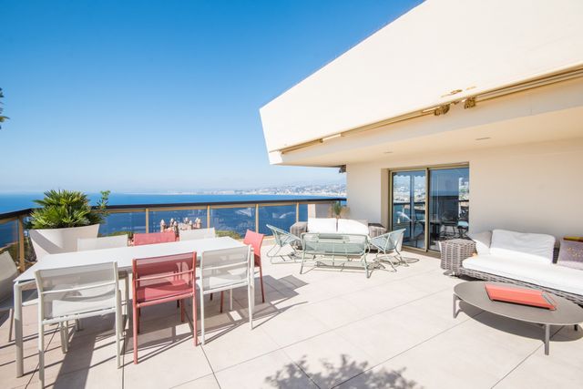 Appartement F4 &agrave; vendre - 4 pi&egrave;ces - 123,02 m2 - Nice - 06 - PROVENCE-ALPES-COTE-D-AZUR
