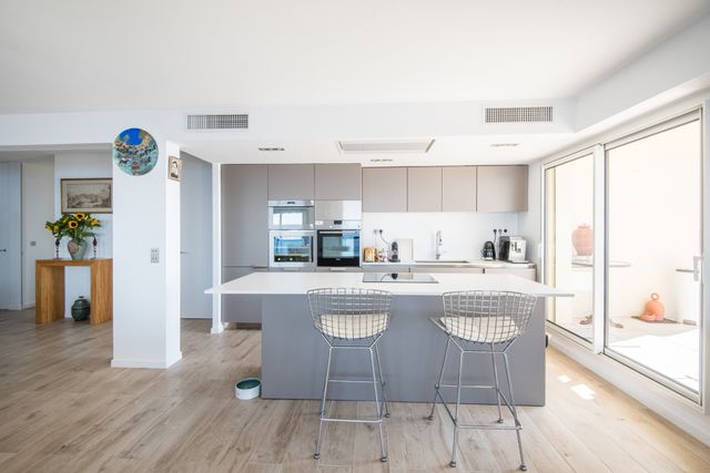 Appartement F4 &agrave; vendre - 4 pi&egrave;ces - 123,02 m2 - Nice - 06 - PROVENCE-ALPES-COTE-D-AZUR