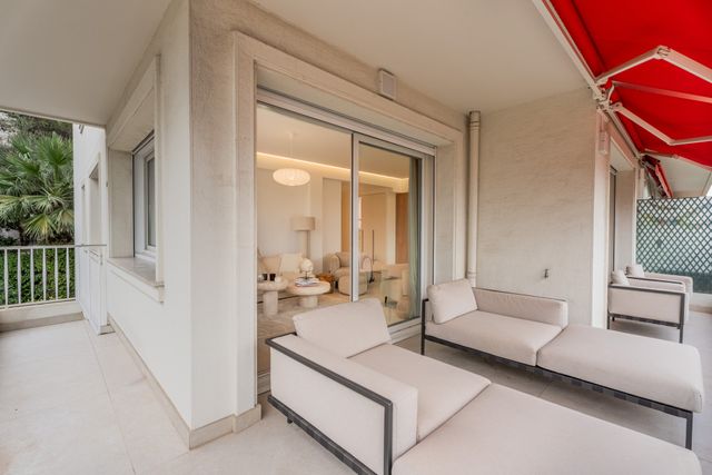 Appartement F3 &agrave; vendre - 3 pi&egrave;ces - 87,81 m2 - Nice - 06 - PROVENCE-ALPES-COTE-D-AZUR